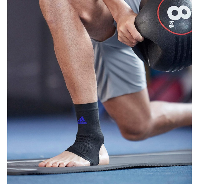 Фіксатор щиколотки Adidas Performance Ankle Support чорний,синій Уні M ADSU-13312BL M