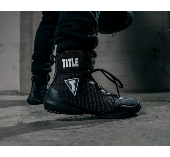Боксерки (боксерське взуття) TITLE Boxing Predator II Shoes 2.0 Black/Grey 38.5р.