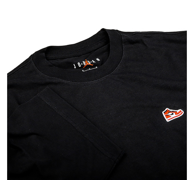 Чоловіча Футболка Jordan M BRAND SNKR PTCH SS CREW Чорний XL (7dFN5982-010 XL)