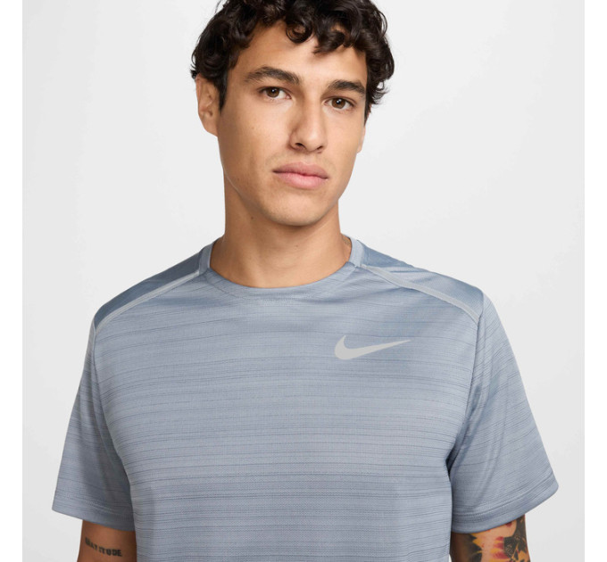 Чоловіча Футболка Nike M DF MILER SS Сірий L (7dFZ4782-065 L)