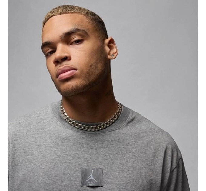Чоловіча Футболка Jordan M FLT ESS 85 SS CREW Сірий S (7dFZ1912-091 S)