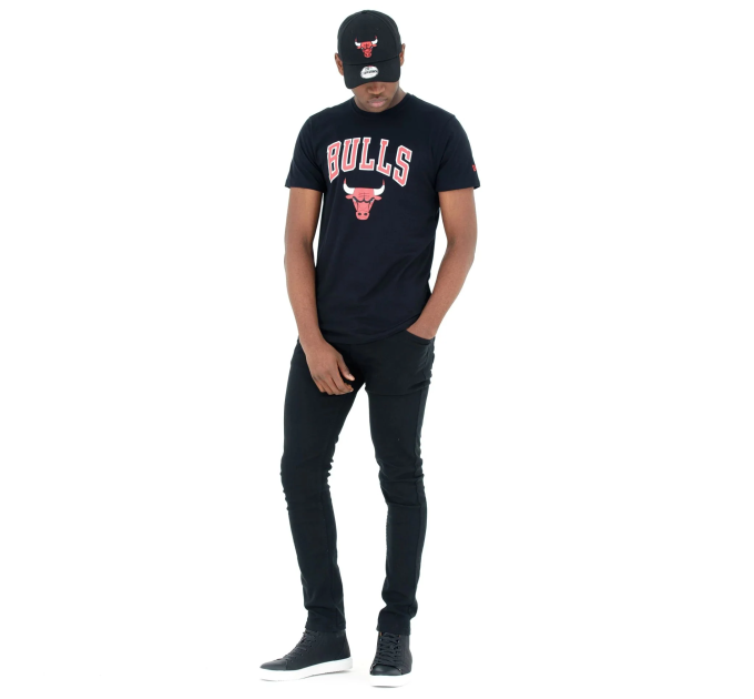Чоловіча Футболка New Era NOS NBA REGULAR TEE BULLS Чорний S (7d60416749 S)