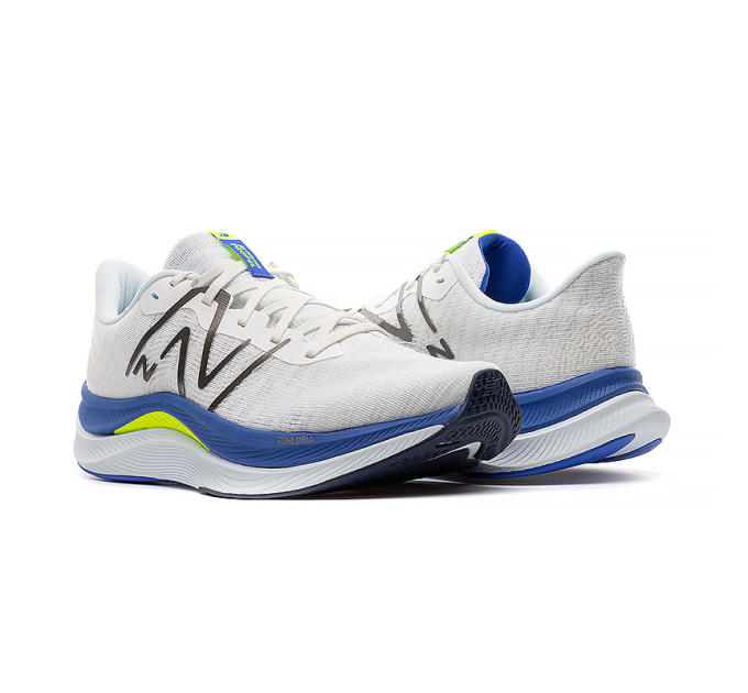 Чоловічі Кросівки New Balance FuelCell Propel v4 Білий 43 (7dMFCPRCW4 43)