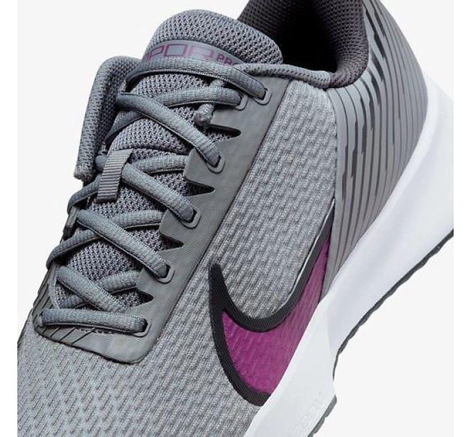 Чоловічі кросівки для тенісу Nike ZOOM VAPOR PRO 2 HC Сірий 45.5 (DR6191-006 45.5)