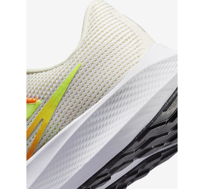 Чоловічі Кросівки бігові Nike Pegasus 40 Жовтий 40 (7dDV3853-101 40)