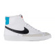 Чоловічі Кросівки Nike BLAZER MID 77 VNTG 41 (BQ6806-121 41)