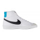 Чоловічі Кросівки Nike BLAZER MID 77 VNTG 41 (BQ6806-121 41)