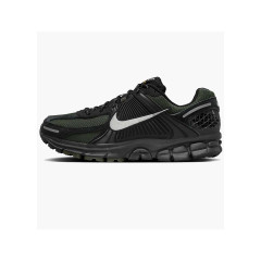 Чоловічі Кросівки Nike ZOOM VOMERO 5 Чорний 42 (7dHV2527-001 42)