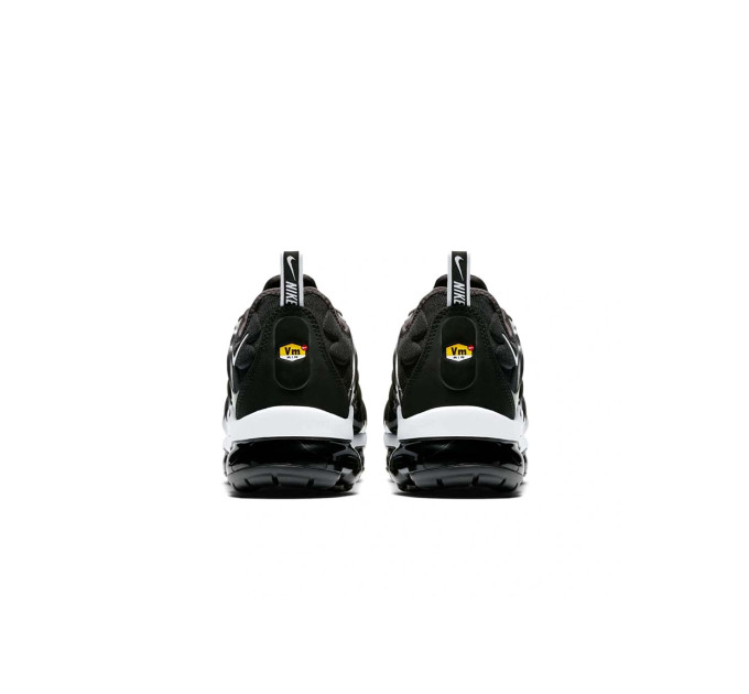 Чоловічі Кросівки Nike AIR VAPORMAX PLUS Чорний 42.5 (7d924453-011 42.5)