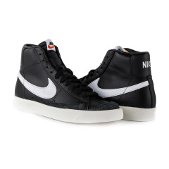 Чоловічі Кросівки Nike Blazer Mid '77 Vintage Чорний 44 (BQ6806-002 44) Чоловічі Кросівки Nike Blazer Mid '77 Vintage Чорний 44 (BQ6806-002 44)