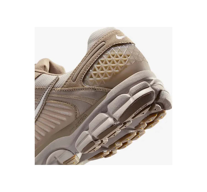 Чоловічі Кросівки Nike ZOOM VOMERO 5 Бежевий 43 (7dHV2529-200 43)