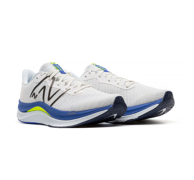 Чоловічі Кросівки New Balance FuelCell Propel v4 Білий 42.5 (7dMFCPRCW4 42.5)