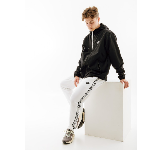 Чоловіча Куртка Nike CLUB Чорний XL (7dFB7397-010 XL)