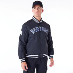Чоловіча Куртка New Era WORDMARK BOMBER NYY Чорний S (7d60564762 S)