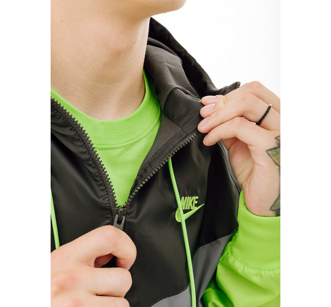 Чоловіча Куртка Nike M NK WVN LND WR HD JKT Різнокольоровий XL (7dDA0001-065 XL)