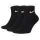 Шкарпетки Nike Everyday Cushion Ankle 3-pack 34-38 black SX7667-010 Шкарпетки Nike Everyday Cushion Ankle 3-pack 34-38 black SX7667-010