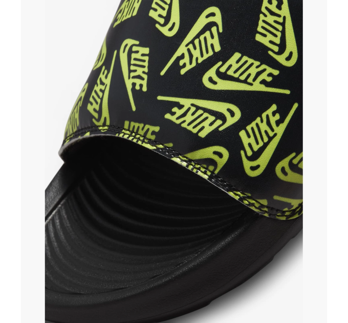 Чоловічі Шльопанці Nike VICTORI ONE SLIDE PRINT Різнокольоровий 45 (7dCN9678-010 45)