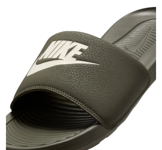 Чоловічі Шльопанці Nike VICTORI ONE SLIDE Оливковий 46 (7dCN9675-303 46)