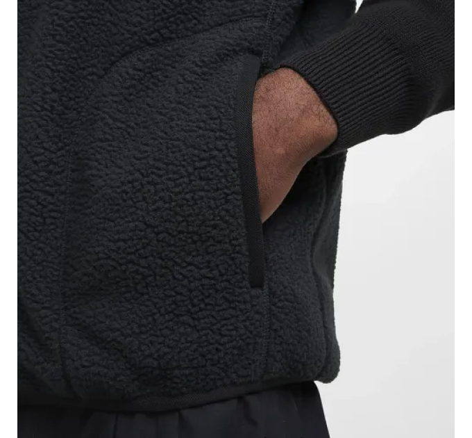 Чоловіча Жилетка Nike M NK CLUB SSNL WINTERIZED VEST Чорний S (7dFZ0894-010 S)