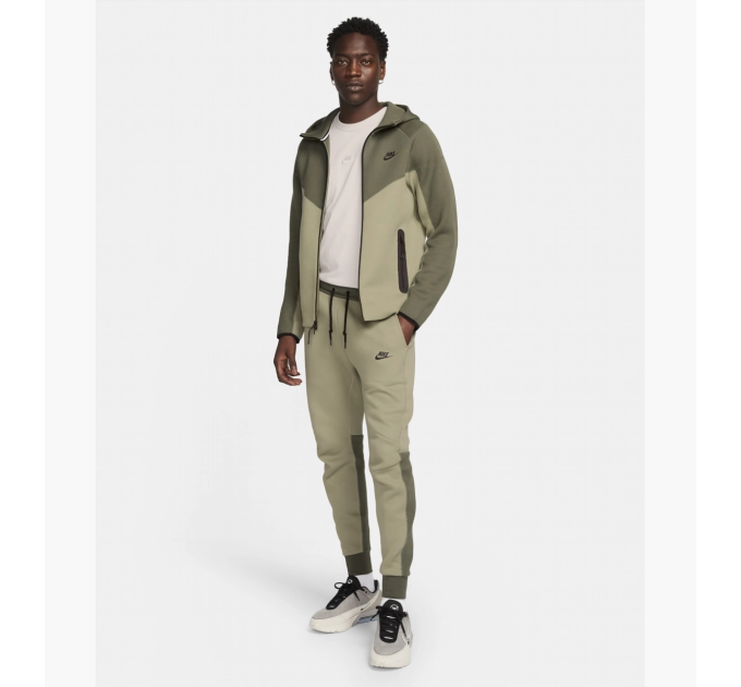 Чоловіча Толстовка Nike M NK TCH FLC FZ WR HOODIE Оливковий L (7dFB7921-276 L)