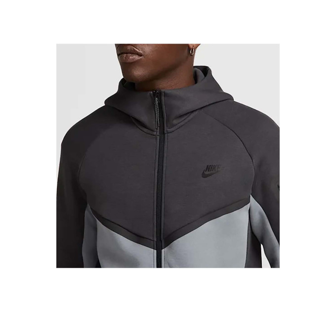 Чоловіча Толстовка Nike M TCH FLC FZ WR HOODIE Сірий L (7dHV0949-061 L)