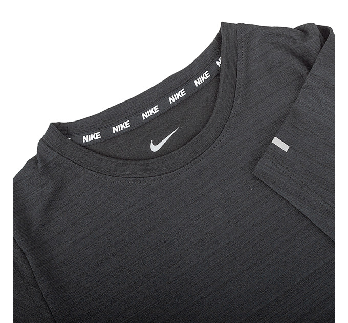 Дитяча Футболка Nike B NK DF SS MILER TOP Чорний S (DD3055-010 S)
