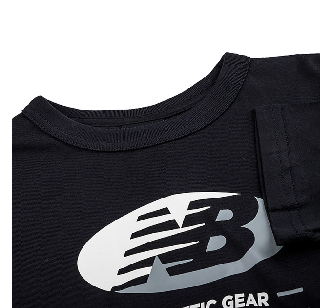 Дитяча Футболка New Balance Essentials Reimagined Graphic Чорний 137-147 (7dYT31517BK 137-147)