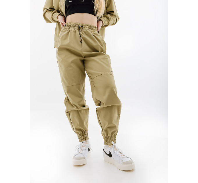 Жіночі Штани Nike W NSW SWSH PANT WVN Хакі L (7dFD1131-276 L) Жіночі Штани Nike W NSW SWSH PANT WVN Хакі L (7dFD1131-276 L)