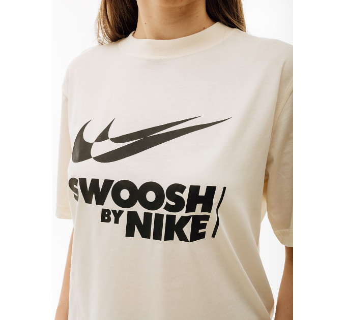Жіноча Футболка Nike W TEE BF GLS Бежевий XS (7dFZ4634-113 XS)