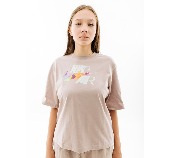 Жіноча Футболка NIKE TEE OC 3 BOXY Бежевий L (7dFB8191-272 L) Жіноча Футболка NIKE TEE OC 3 BOXY Бежевий L (7dFB8191-272 L)