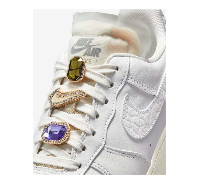 Жіночі Кросівки Nike WMNS AIR FORCE 1 LO PRM Білий 38 (7dDN5463-100 38)