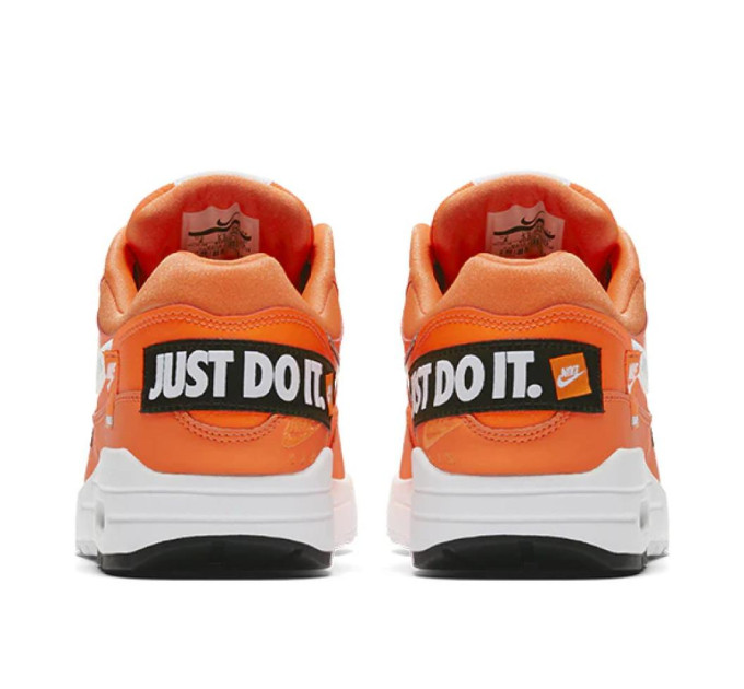 Жіночі Кросівки Nike WMNS AIR MAX 1 LX Помаранчевий 36.5 (7d917691-800 36.5)