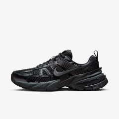 Жіночі Кросівки Nike W V2K RUN Чорний 37.5 (7dFD0736-001 37.5)