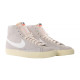 Жіночі Кросівки Nike W BLAZER MID 77 VNTG Бежевий 42 (DV7006-001)