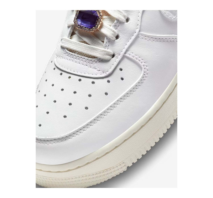 Жіночі Кросівки Nike WMNS AIR FORCE 1 LO PRM Білий 37.5 (7dDN5463-100 37.5)