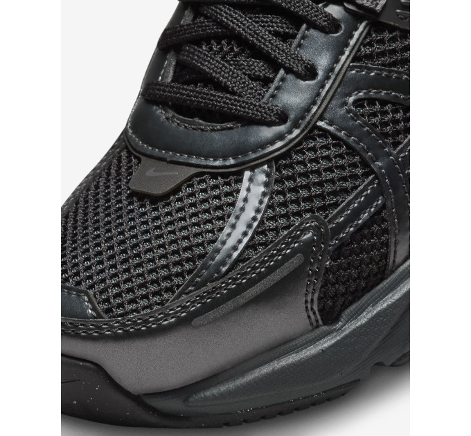 Жіночі Кросівки Nike W V2K RUN Чорний 43 (7dFD0736-001 43)