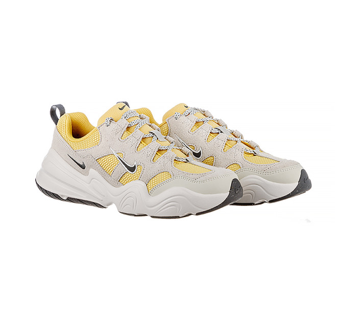 Жіночі Кросівки Nike W TECH HERA Різнокольоровий 39 (7dDR9761-700 39)