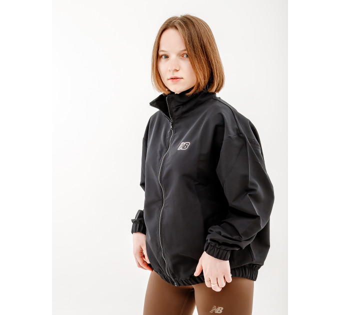 Жіноча Куртка New Balanc Sport Woven Чорний XS (7dWJ33501BK XS)