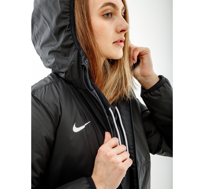 Жіноча Куртка Nike S N FL RPL PARK20 SDF JKT Чорний XS (7dDC8036-010 XS)