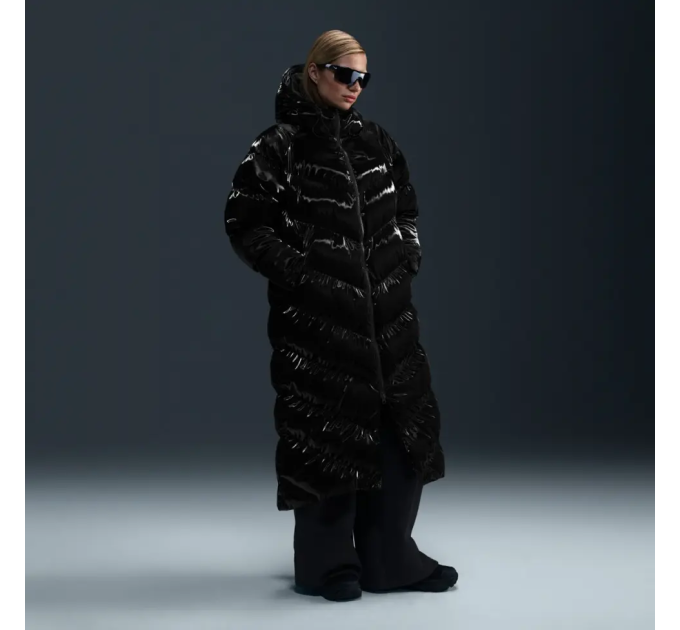 Жіноча Зимова куртка Nike W NSW TF OS SHN SNFL WNPFR PKA Чорний S (7dFV7827-010 S)