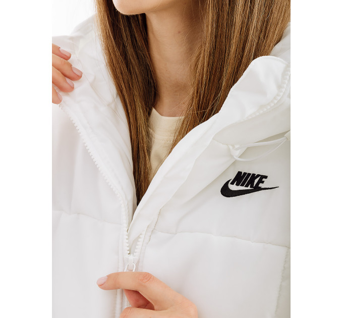 Жіноча Куртка Nike CLSC PUFFER Білий M (7dFB7672-100 M)