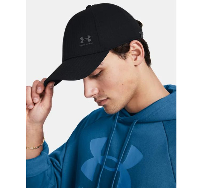 Чоловіча Кепка UA M Iso-chill Armourvent Adj Чорний OSFM (1383440-001)