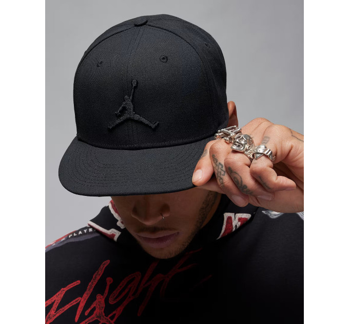 Бейсболка Jordan U PRO CAP S FB JUMPMAN Чорний M-L (7dFV5296-011 M-L)