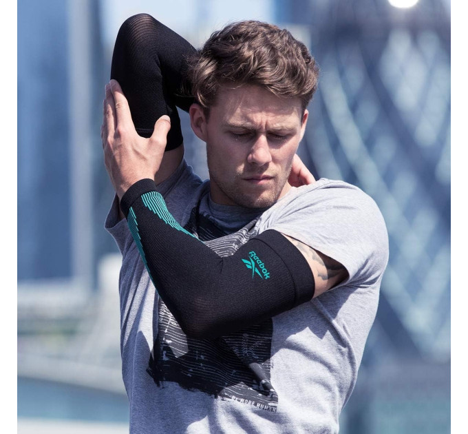 Компресійні рукава Reebok Knitted Compression Arm Sleeve чорний Уні M RRSL-15034