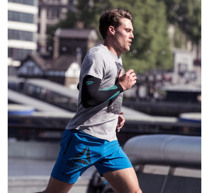 Компресійні рукава Reebok Knitted Compression Arm Sleeve чорний Уні S RRSL-15033