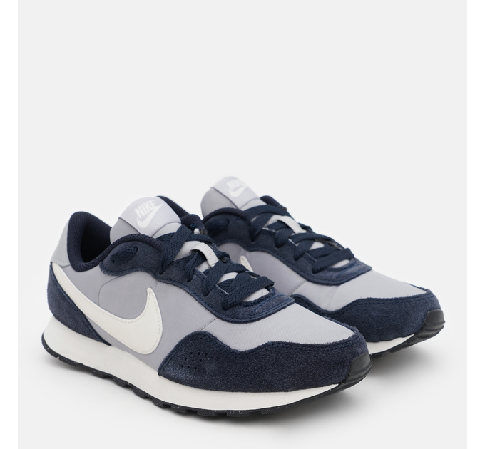 Дитячі Кросівки NIKE MD VALIANT Різнокольоровий 40 (7dCN8558-408 40)