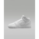 Дитячі Кросівки Nike AIR JORDAN 1 MID Білий 39 (7d554725-136 39)