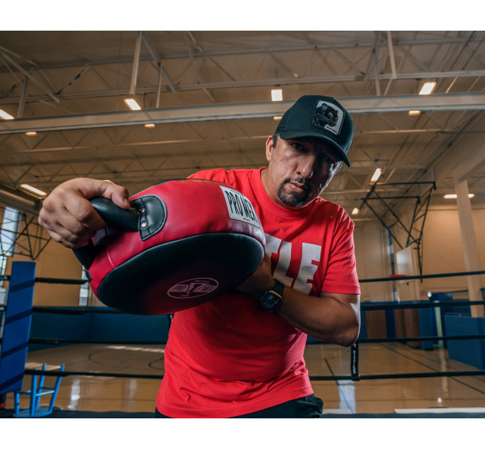 Маківара кругла TITLE Pro Mex Accuracy Pro Punch Shield 2.0 Black/Red