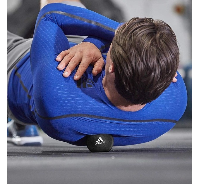 Масажний м'яч Adidas Massage Ball чорний Уні 8,3 x 8,3 x 8,3 см ADTB-11607