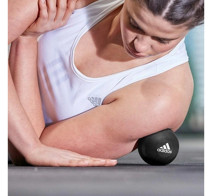 Масажний м'яч Adidas Massage Ball чорний Уні 8,3 x 8,3 x 8,3 см ADTB-11607